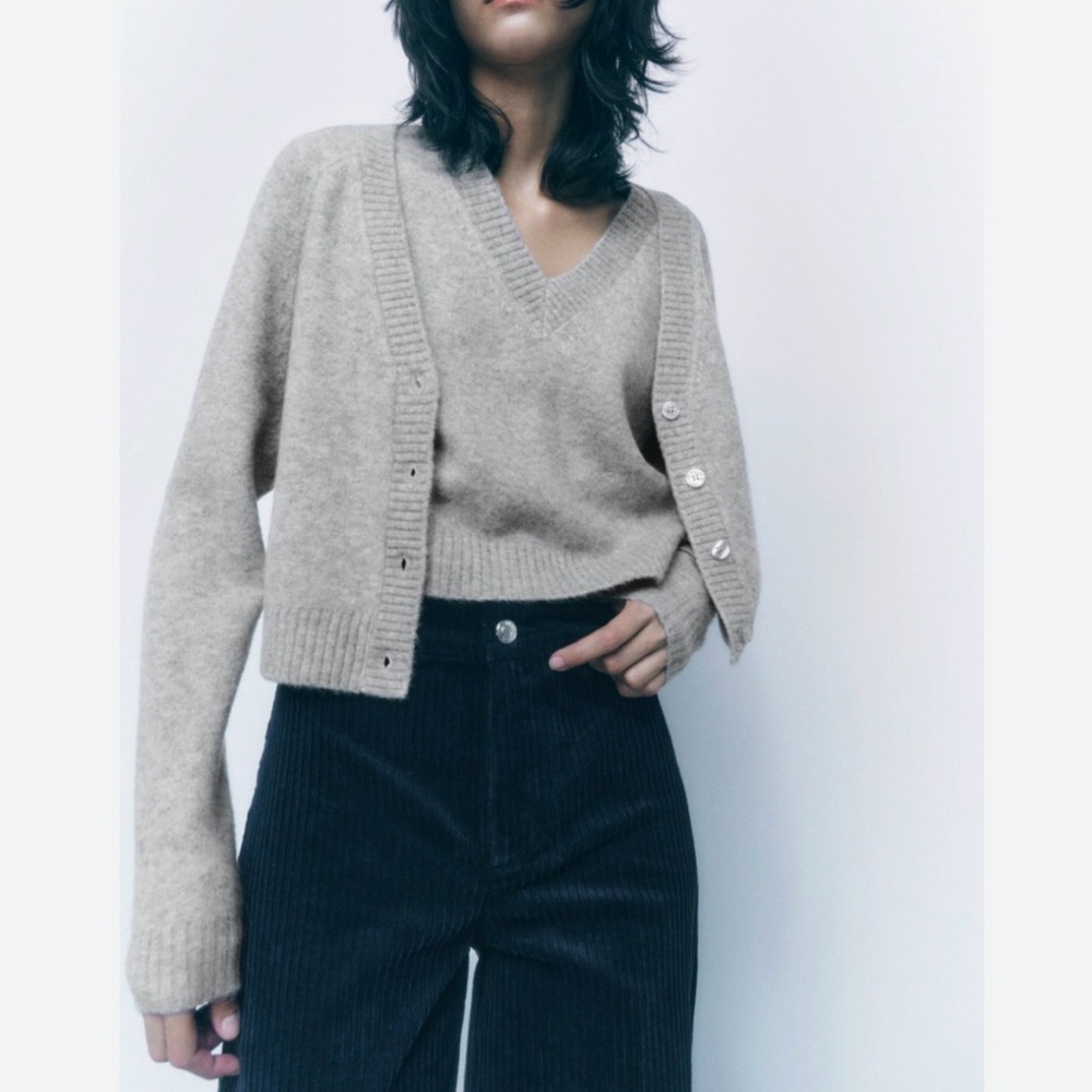 Zara grey V-Neck Cropped Cardigan